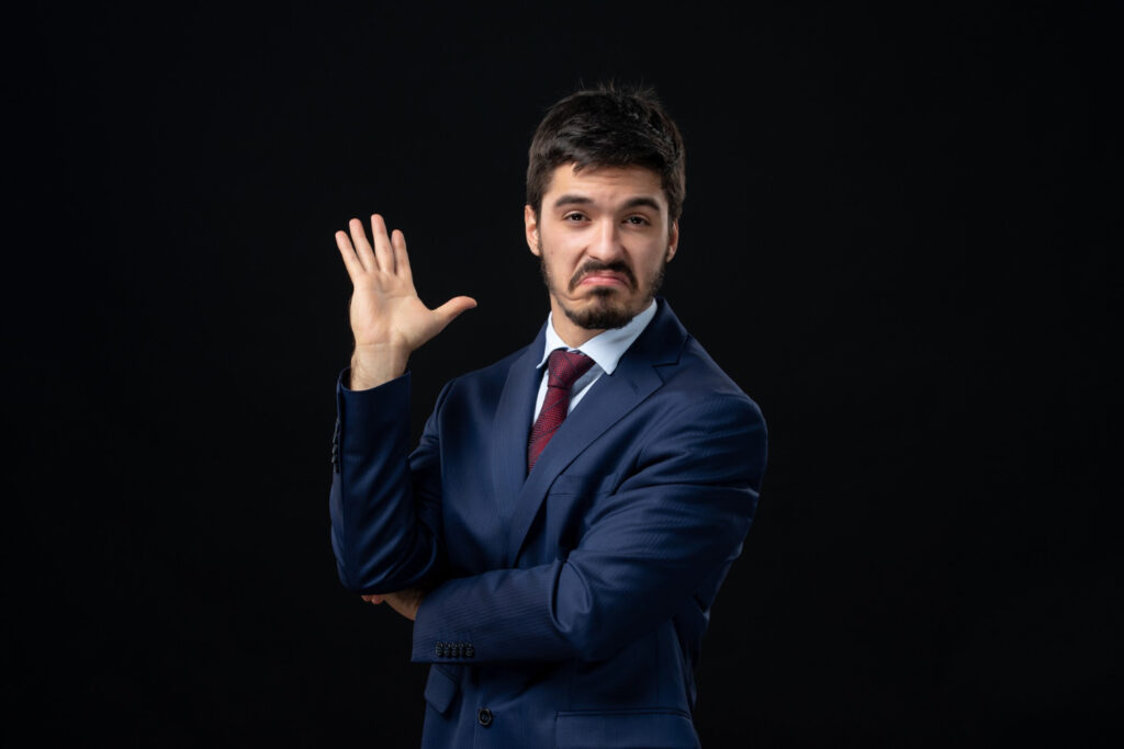 Θέλω να μιλήσω με τον προϊστάμενό σου